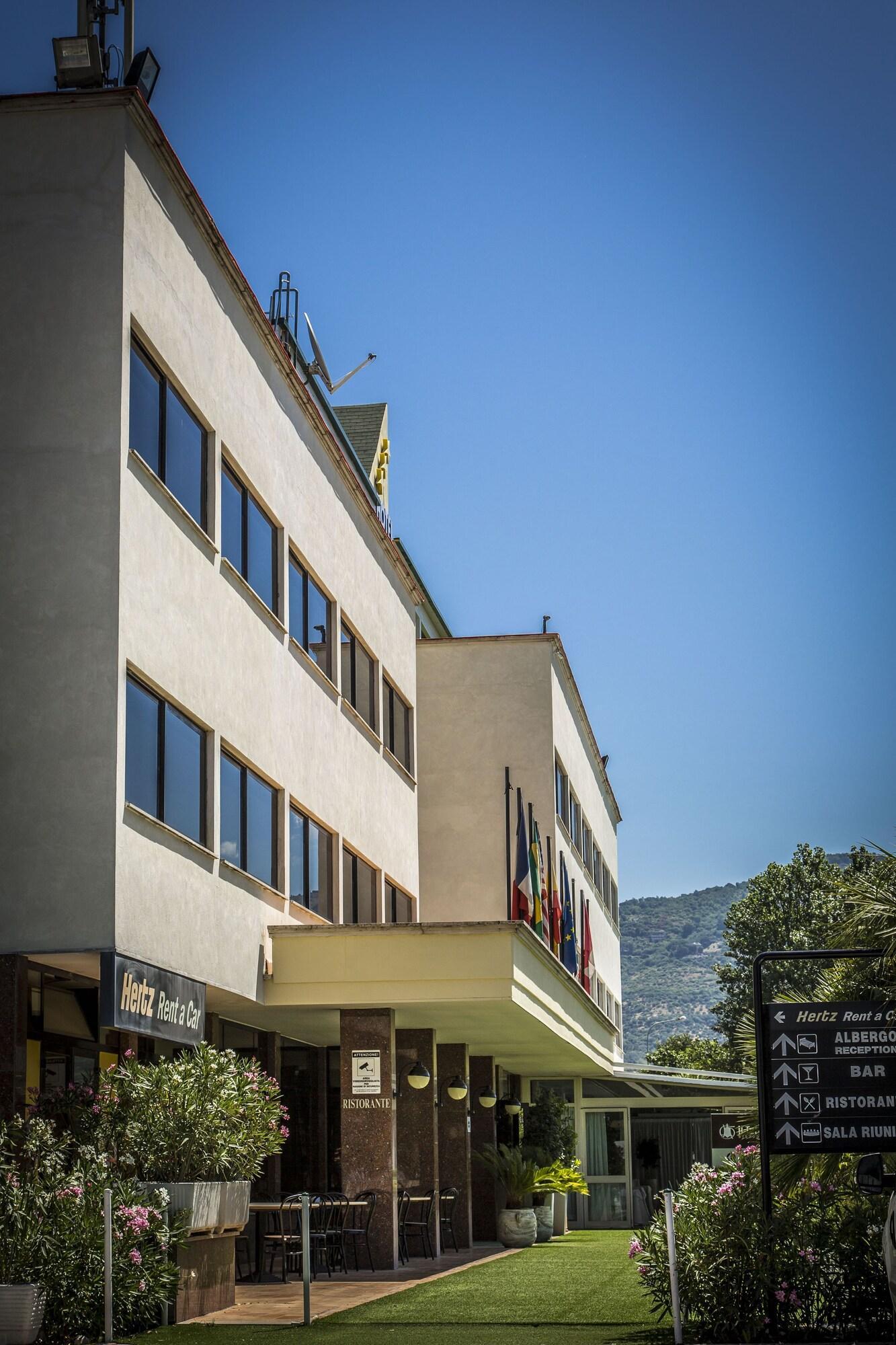 Hotel Cristallo Relais, Sure Hotel Collection By Best Western Tivoli Exterior foto