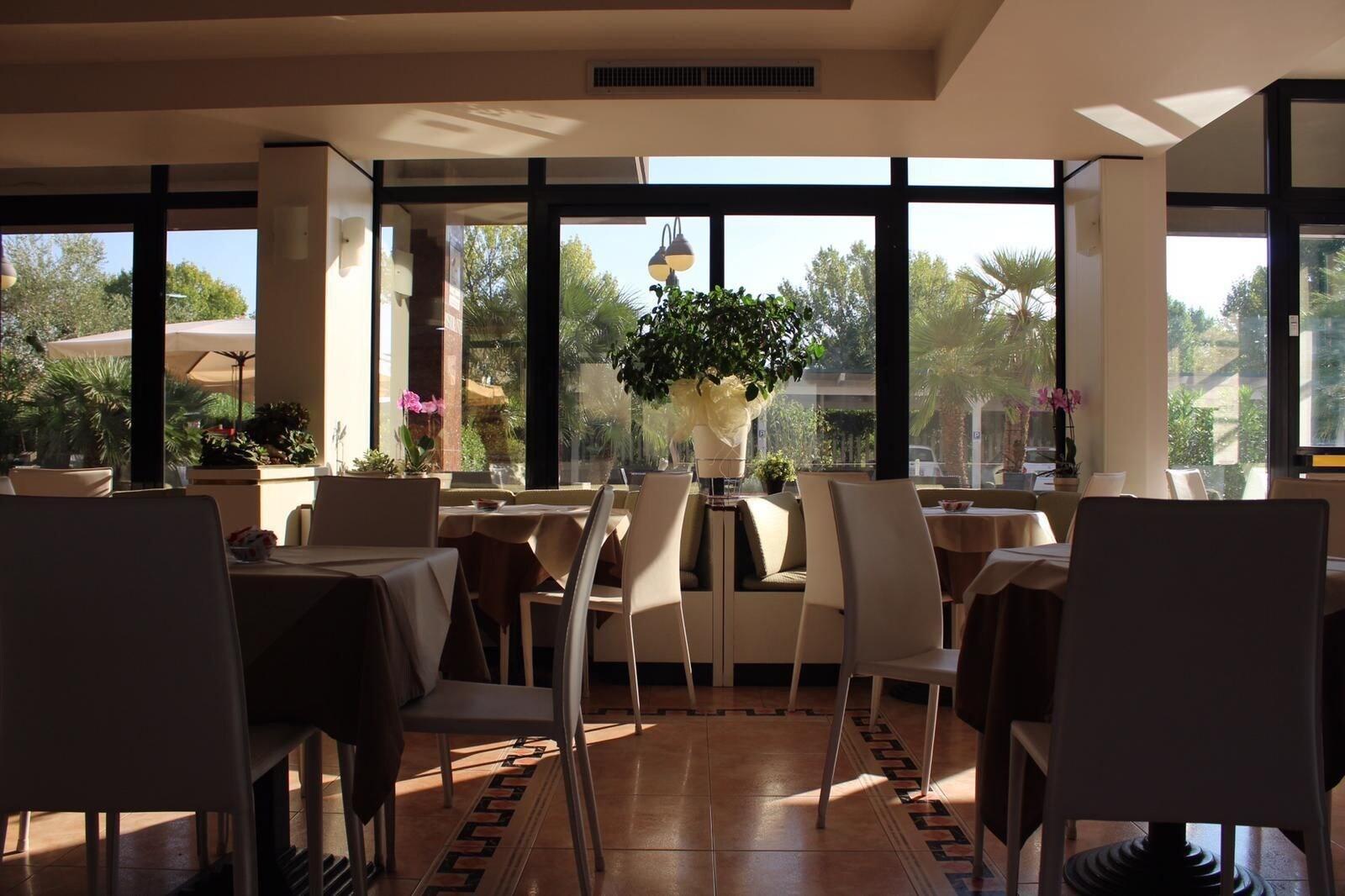 Hotel Cristallo Relais, Sure Hotel Collection By Best Western Tivoli Exterior foto