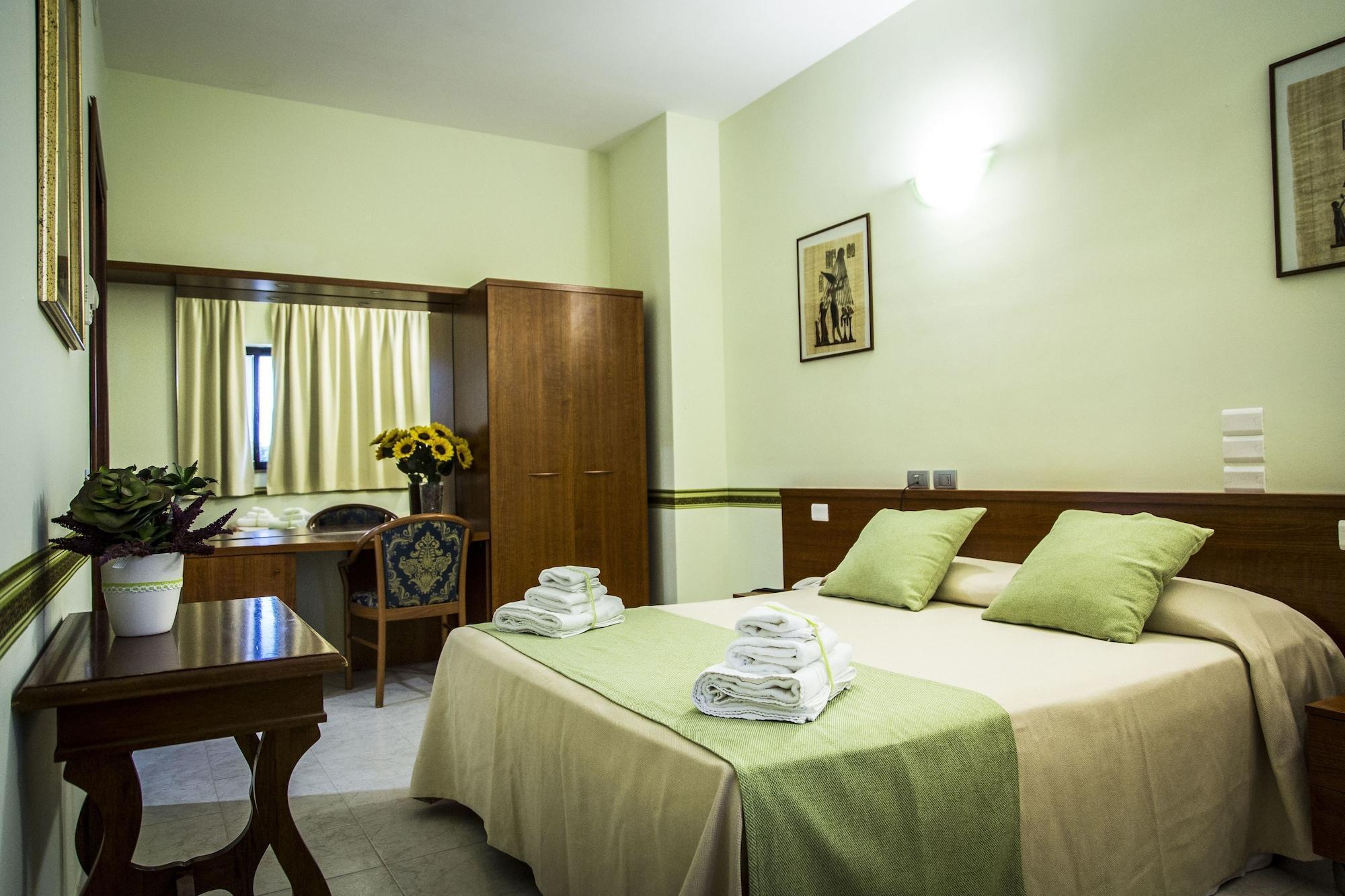 Hotel Cristallo Relais, Sure Hotel Collection By Best Western Tivoli Exterior foto