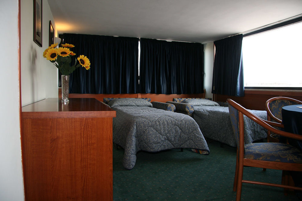 Hotel Cristallo Relais, Sure Hotel Collection By Best Western Tivoli Exterior foto